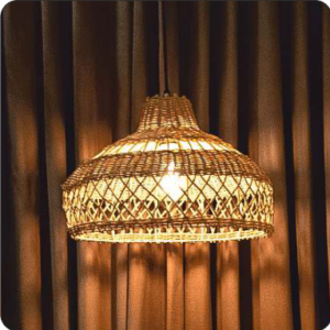 HANGING LIGHT ART 10084